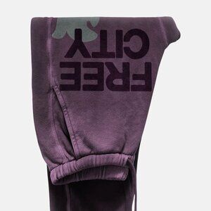 FREECITY LARGE Sunfades Pocket Sweatpant - Plumshroom